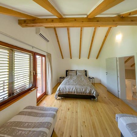 Casa Dellˇ Amore Villa Bihac Exterior photo