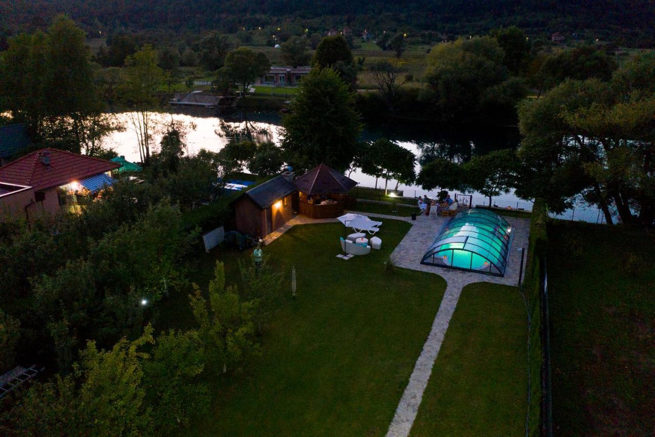 Casa Dellˇ Amore Villa Bihac Exterior photo