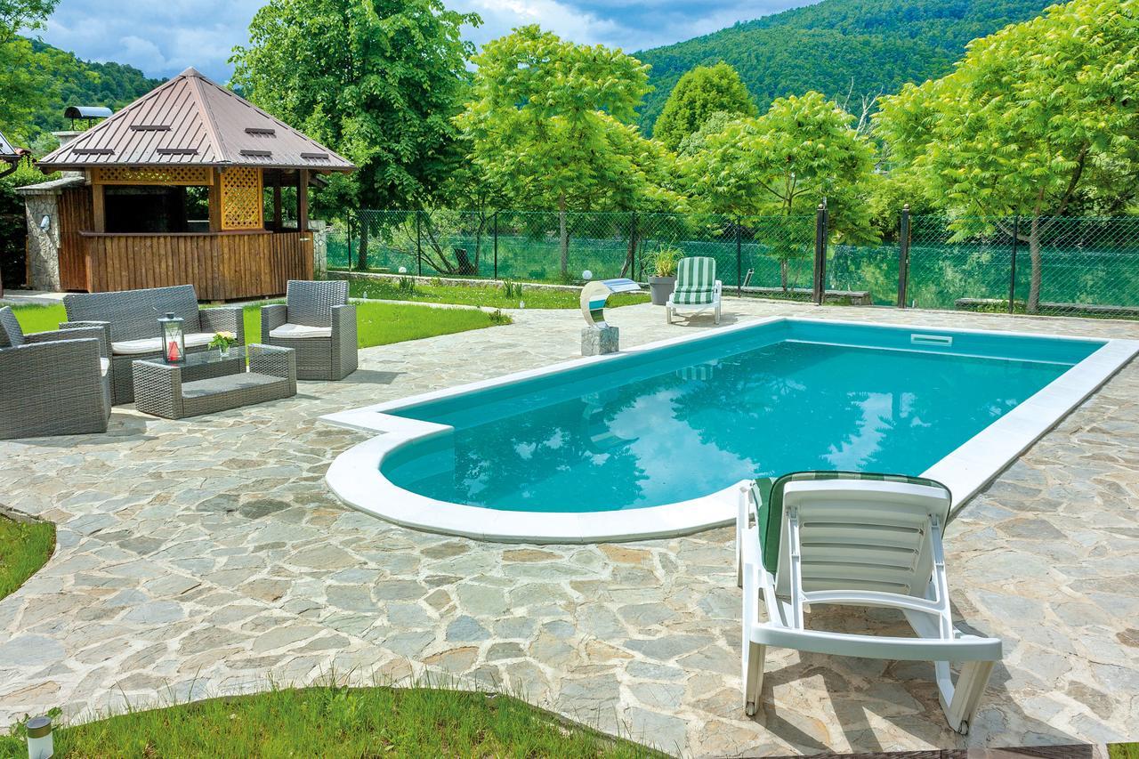 Casa Dellˇ Amore Villa Bihac Exterior photo